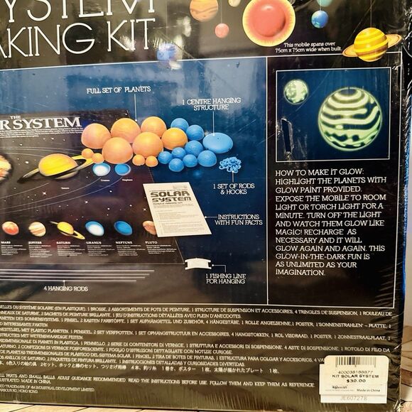 3D Glow-in-the-Dark Solar System Model Making Kit 4M Toysmith Sealed - Picture 6 of 6